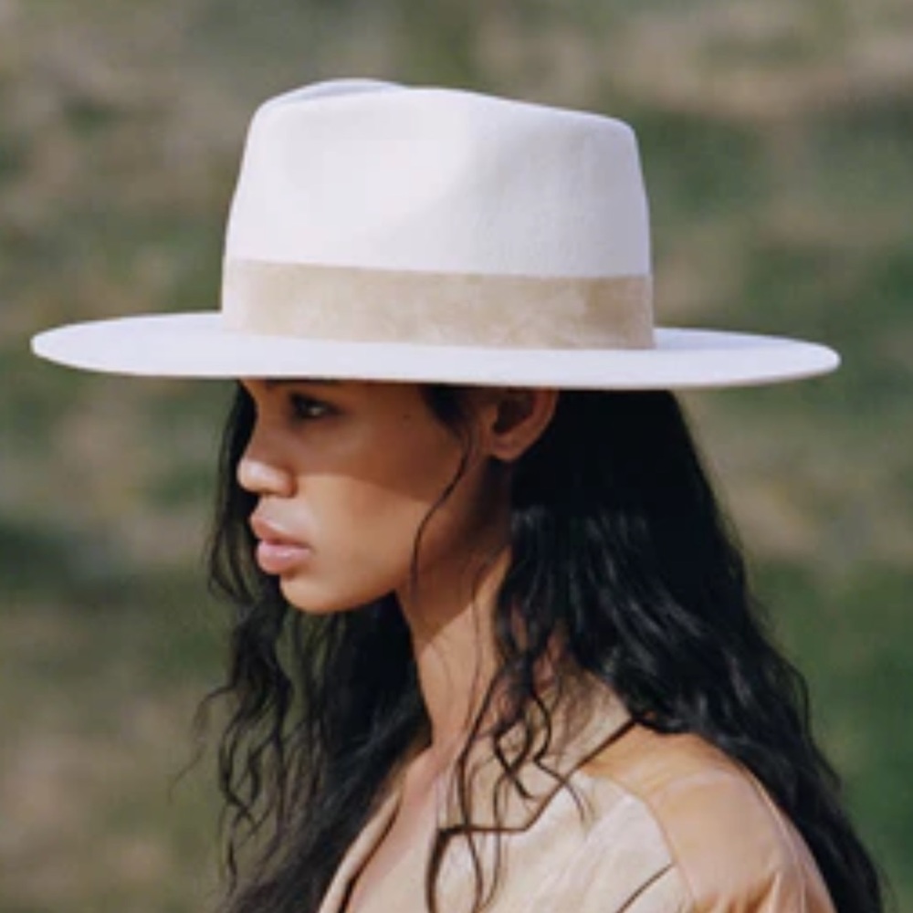 NEW ! Lack of Color Mirage rancher
